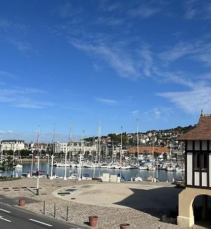 La Marine Apartment Deauville Luaran gambar
